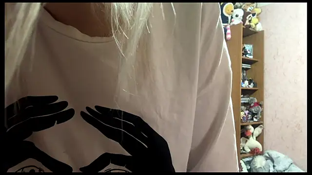 LiraDreamX online show from 15, 4, 2026