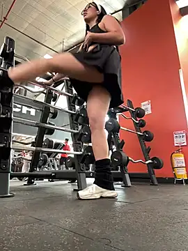 susi chimm online show from 4, 3, 2026