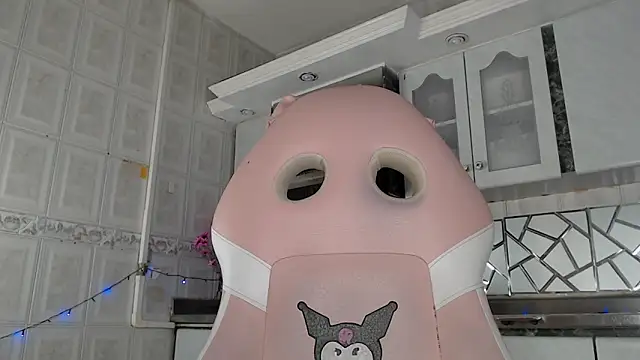 Snapshot of CrisOzzz chatting on 24, 2, 2026 CrisOzzz online show from 24, 2, 2026