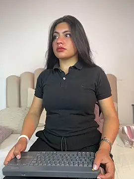 celeste z online show from 8, 5, 2026