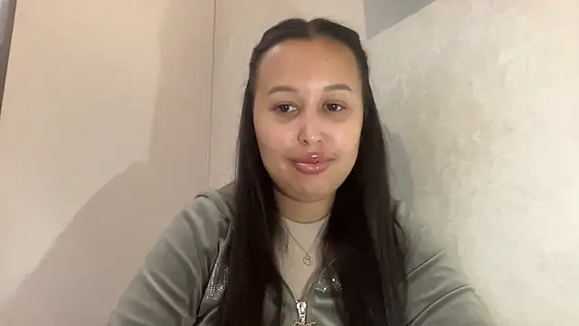 Snapshot of Dana_005 chatting on 5, 5, 2026 Dana 005 online show from 5, 5, 2026