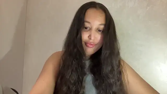 Snapshot of Dana_005 chatting on 7, 5, 2026 Dana 005 online show from 7, 5, 2026