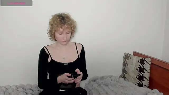 AnnStasia online show from 24, 2, 2026