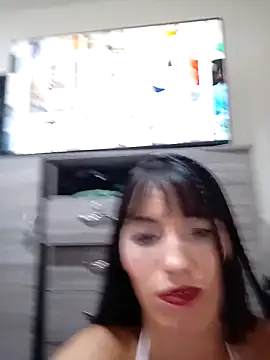 sandy 11  online show from 18, 4, 2026