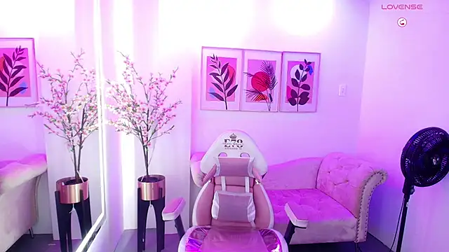 Chloe meoww online show from 26, 5, 2026
