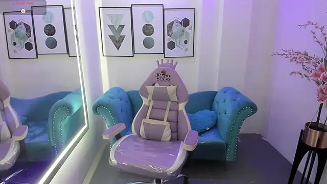 Chloe meoww online show from 3, 7, 2026