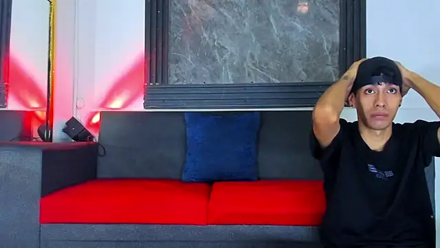 Latins on fire online show from 4, 3, 2026