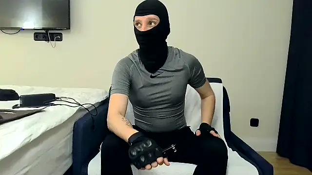 RyanRubber online show from 12, 4, 2026