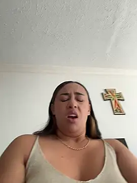 Eyssha online show from 6, 3, 2026