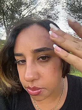 Eyssha online show from 19, 4, 2026