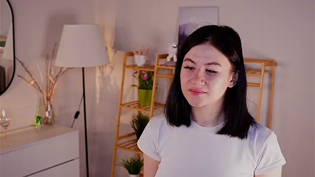 Snapshot of TwilaMode chatting on 2, 3, 2026 TwilaMode online show from 2, 3, 2026