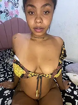 Snapshot of Itannydior chatting on 24, 2, 2026 Itannydior online show from 24, 2, 2026