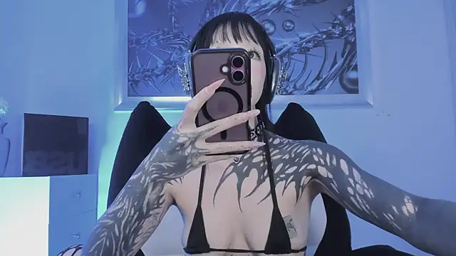 elledanielle online show from 3, 3, 2026