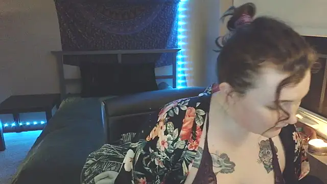 VelvetVixenXOX online show from 9, 3, 2026