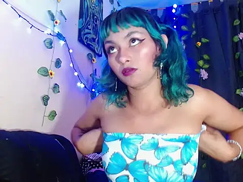 powderblu69 online show from 26, 3, 2026