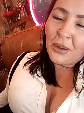 Kandi-kiss online show from 18, 4, 2026
