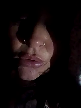 Kandi-kiss online show from 22, 4, 2026