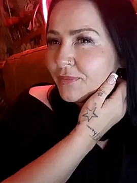 Kandi-kiss online show from 19, 4, 2026