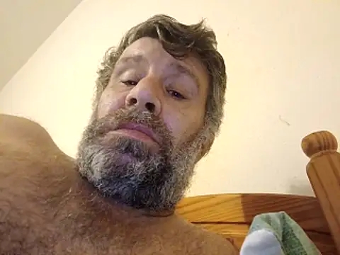 Snapshot of stud2512 chatting on 28, 2, 2026 stud2512 online show from 28, 2, 2026