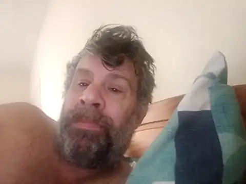 Snapshot of stud2512 chatting on 26, 2, 2026 stud2512 online show from 26, 2, 2026