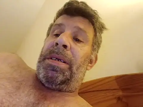 stud2512 online show from 28, 4, 2026