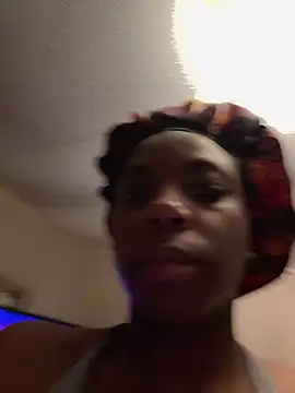 Snapshot of shegetthabag chatting on 1, 3, 2026 shegetthabag online show from 1, 3, 2026