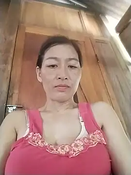 lris-Beauty77 online show from 8, 7, 2026
