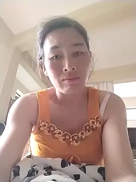 lris-Beauty77 online show from 6, 3, 2026