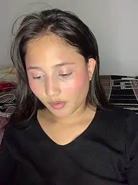 laly spank online show from 24, 4, 2026