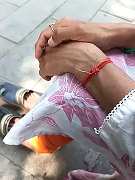 Snapshot of khushi_jain chatting on 27, 2, 2026 khushi jain online show from 27, 2, 2026