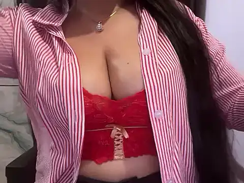 Snapshot of Avneet_kaurr1 chatting on 5, 6, 2026 Avneet kaurr1 online show from 5, 6, 2026