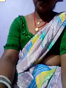 Snapshot of Pinki_cuti chatting on 6, 8, 2026 Pinki cuti online show from 6, 8, 2026