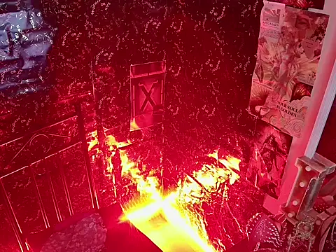 MistressMileenaMiami online show from 10, 4, 2026