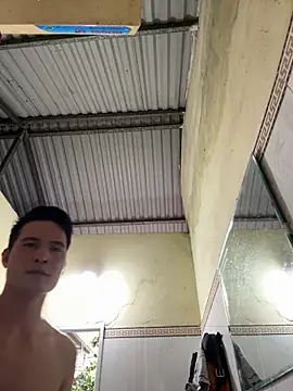 duylonghot online show from 3, 3, 2026