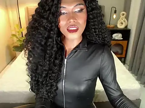 Snapshot of UnforgetableAnna chatting on 7, 4, 2026 UnforgetableAnna online show from 7, 4, 2026