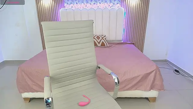 allyson nahid online show from 14, 4, 2026