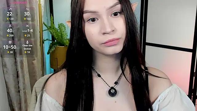Snapshot of SatiraLux chatting on 27, 4, 2026 SatiraLux online show from 27, 4, 2026