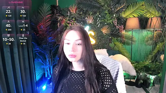Snapshot of SatiraLux chatting on 30, 5, 2026 SatiraLux online show from 30, 5, 2026