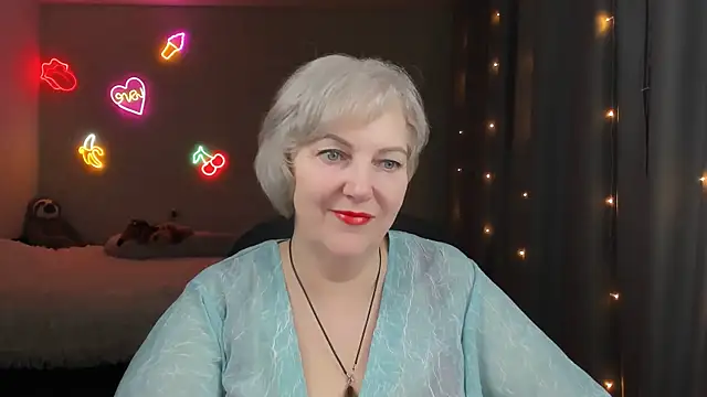 Mary-Leee online show from 9, 4, 2026