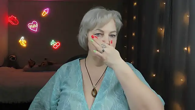 Mary-Leee online show from 3, 4, 2026