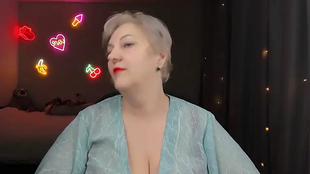 Mary-Leee online show from 14, 4, 2026