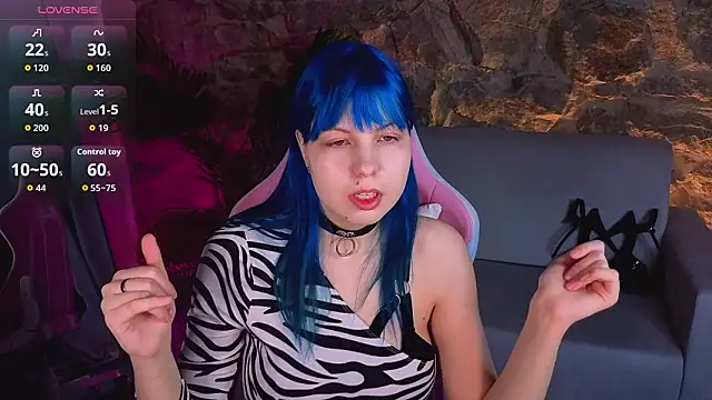 SofiaSterns online show from 5, 3, 2026