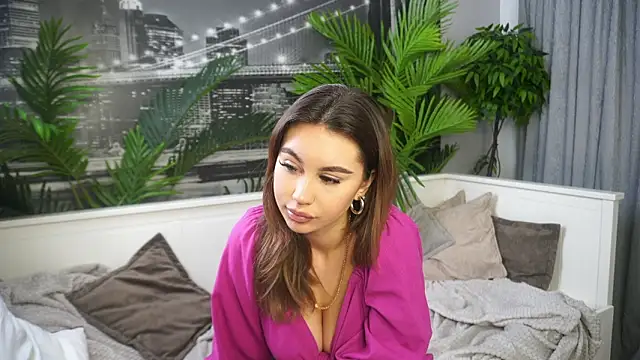 JulyMilky online show from 22, 3, 2026