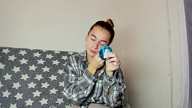 Stacey Brow online show from 24, 6, 2026