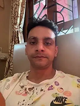 online4u08 online show from 13, 4, 2026