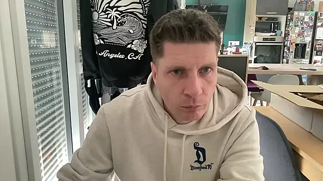 Minmoi1984 online show from 26, 3, 2026