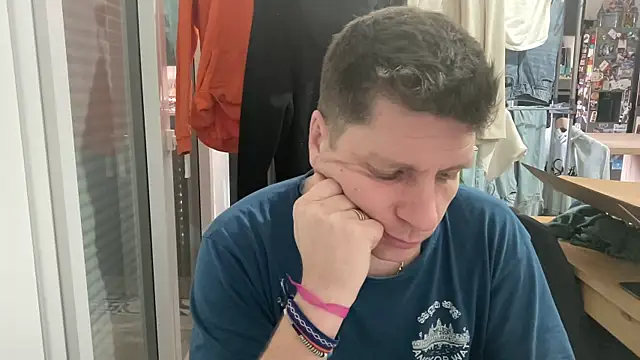 Snapshot of Minmoi1984 chatting on 22, 2, 2026 Minmoi1984 online show from 22, 2, 2026