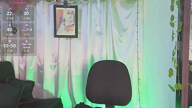 LeanaMaturee online show from 28, 3, 2026