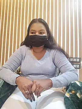 Snapshot of Cutie_bae011 chatting on 25, 2, 2026 Cutie bae011 online show from 25, 2, 2026