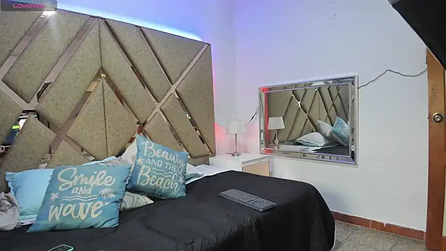 Tashi7 online show from 24, 3, 2026